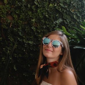 Quay Marble/Blue Sunglasses